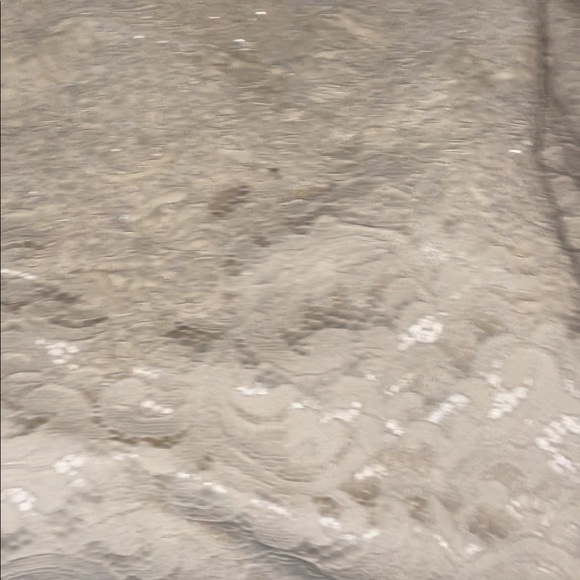 Absolutely gorgeous gown lace satin bought $9000 - Picture 6 of 10